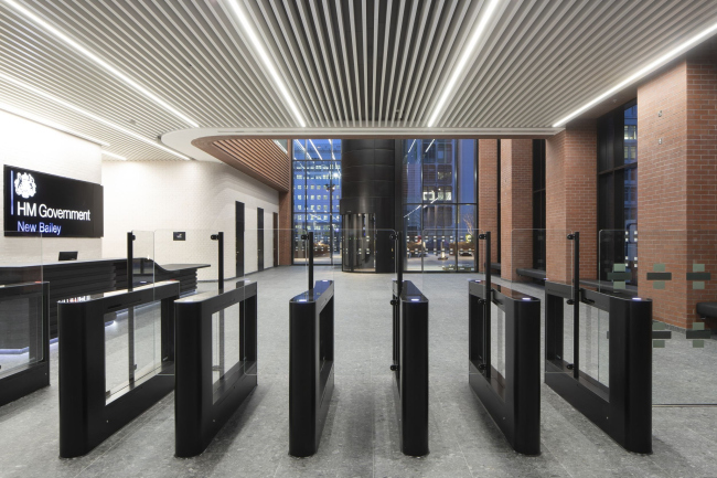 ������� ������ Three New Bailey