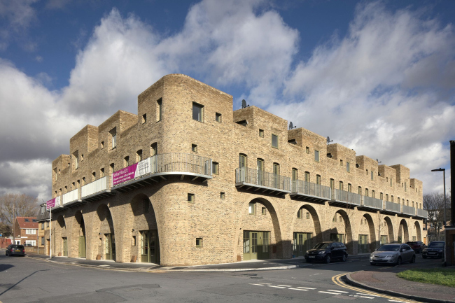 26 ���������� McGrath Road � �������