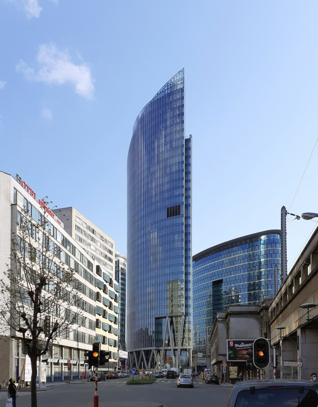 Башня Iris Tower в Брюсселе