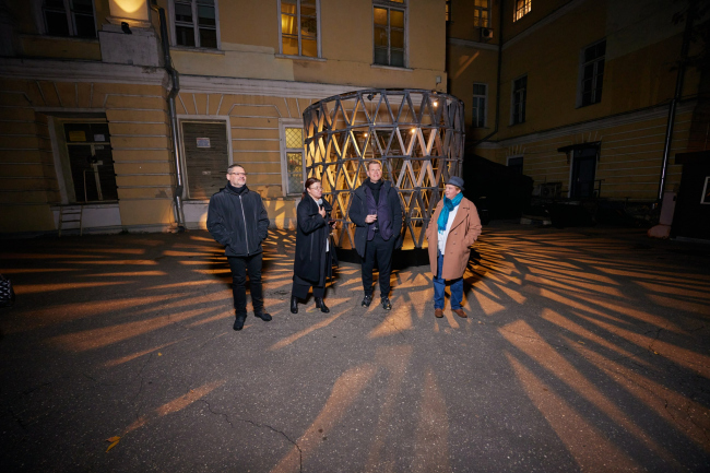 ������ ��������� � �������� ����� ����������� �� ��������. �������� XX �� ����� ����� �����������, 10.2021