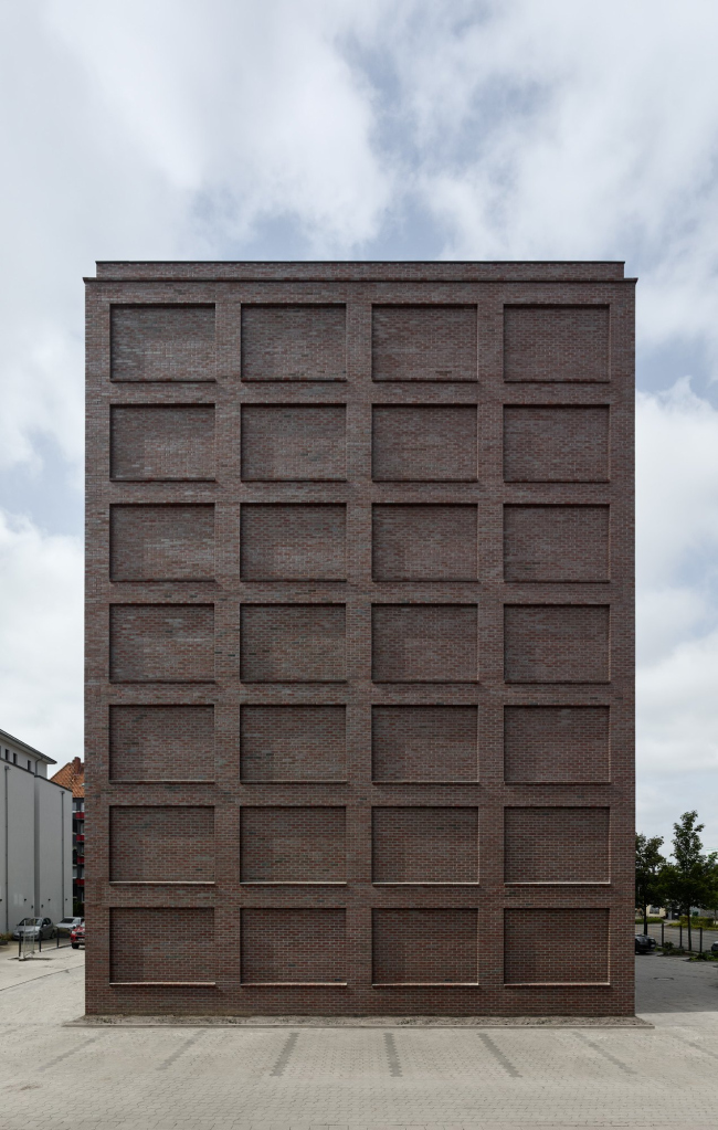 ������������ ��������� HAINBASE. ����������