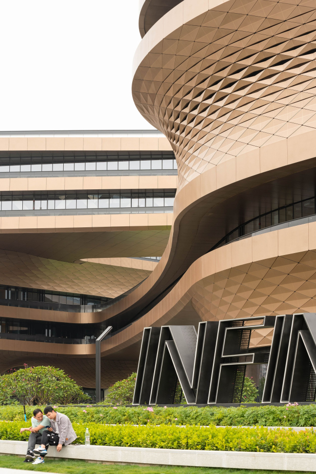 �������� Guangzhou Infinitus Plaza