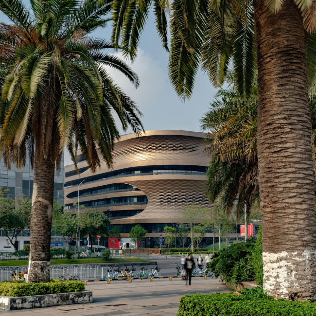  Guangzhou Infinitus Plaza