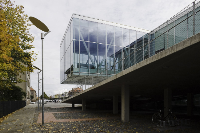 ����������� ���������� �����. �����������: 3+1 architects. 2008