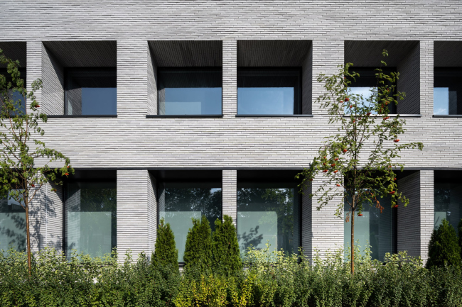 MULTISPACE, ������ �������� ����� � 1-� ���������� ��������