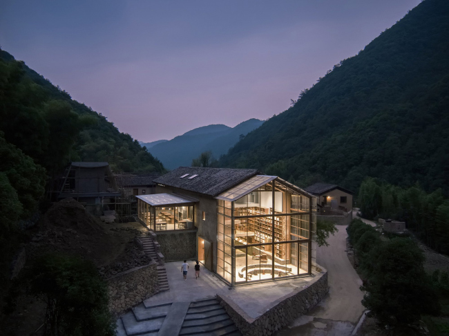 HOTELS  Capsule hostel and bookstore in village qinglongwu