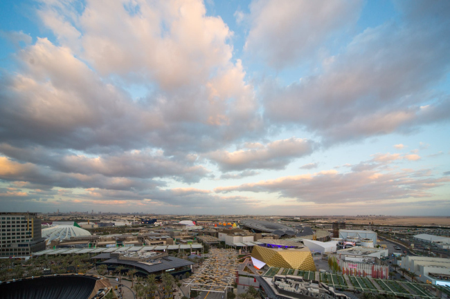 ЭКСПО 2020. Вид с панорамного лифта. Автор лифта – Асиф Хан