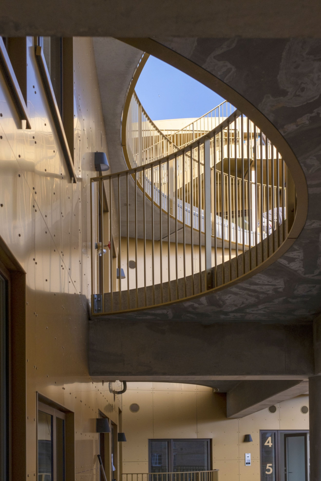 ����� �������� The Golden House