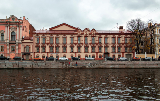 Restoration and modernization of the Mayakovsky Public Library