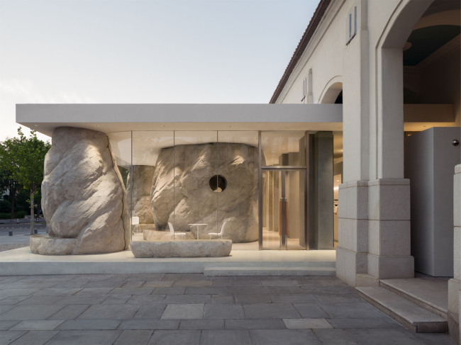 ����-������������ Zolaism