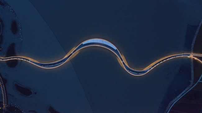 ���� ����� ����� ������