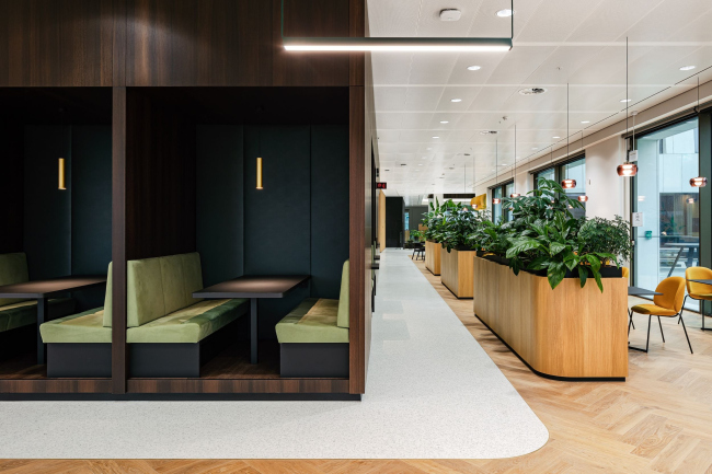 ���� ����������� ����� Loyens & Loeff