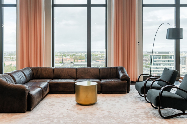 ���� ����������� ����� Loyens & Loeff