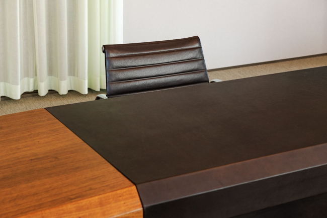 ���� ����������� ����� Loyens & Loeff