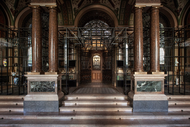 ������ Shtieglitz Young