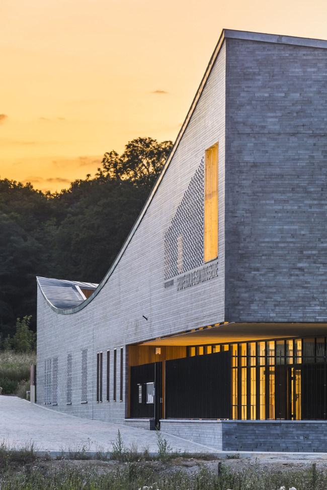 ����� ����� ���-��� ������ � �����