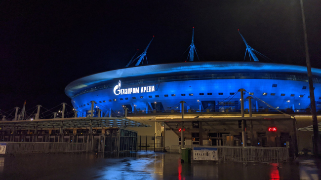 Футбольный стадион Зенит-Газпром-арена