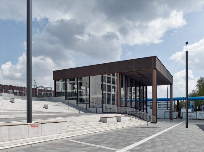 �������� Messepavillon