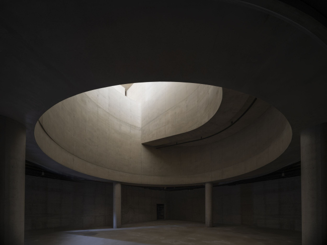 ����-�������� ST International � ���-������������ SONGEUN