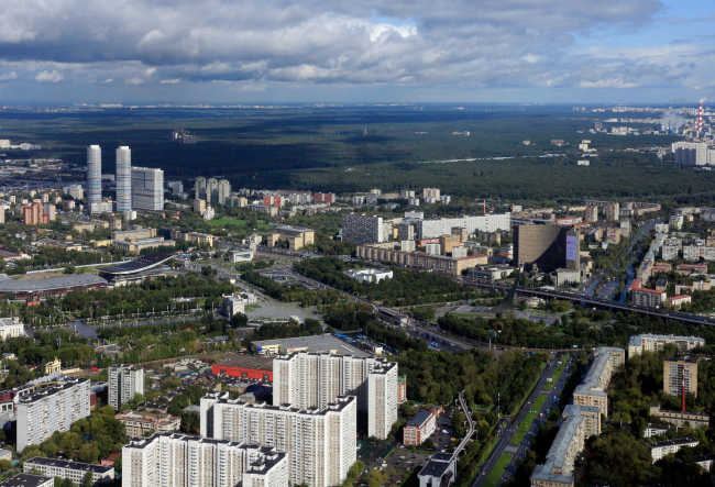 View from the Ostankino TV tower. The “Tricolor” housing complex / TPO Reserve on the left