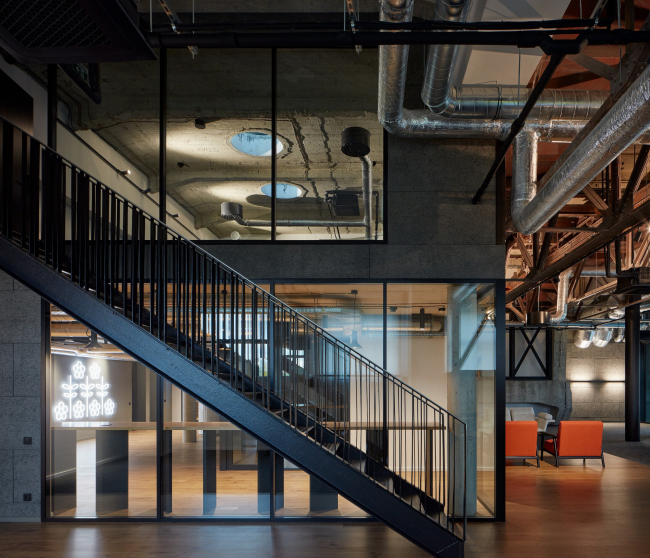 ��������� Base4Work