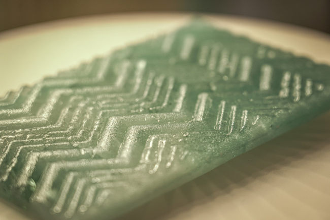 ����������� ������ (Thames Glass)