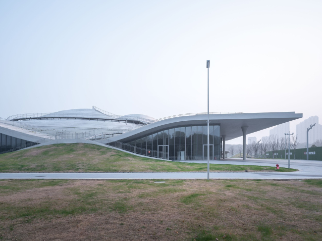 ����� �������� �������