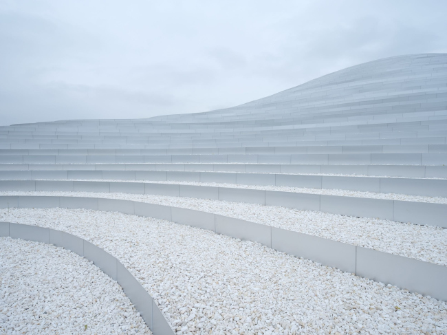 ����� �������� �������