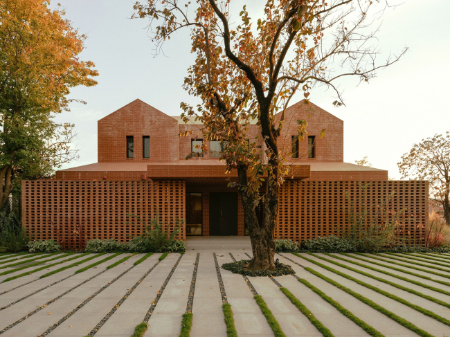����� Anna Garden