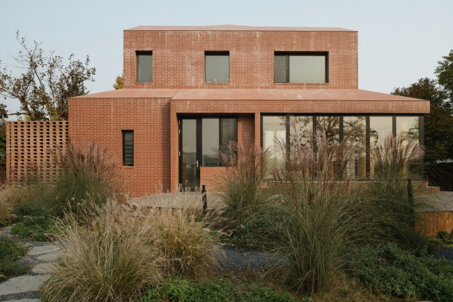 ����� Anna Garden