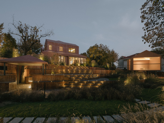 ����� Anna Garden
