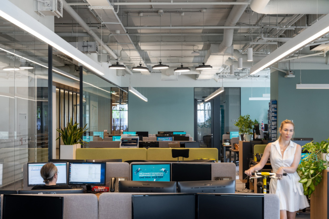 ���� Sova Capital