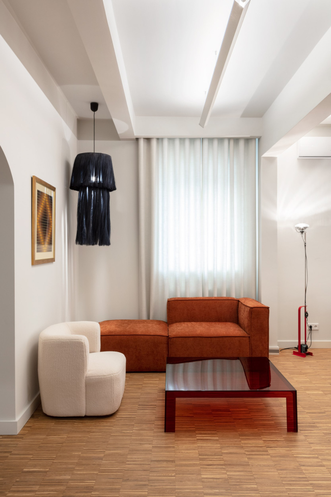 ���� ����