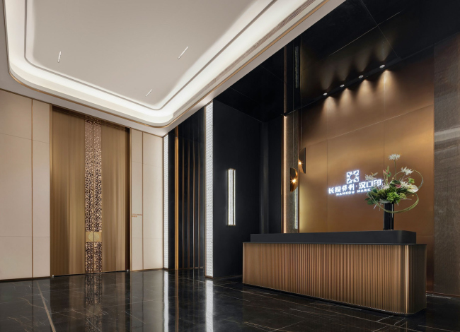 ����� ������ POLY�Hankou Mark