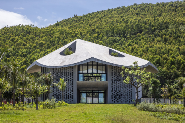 ����� � ������� ������ The Kaleidoscope