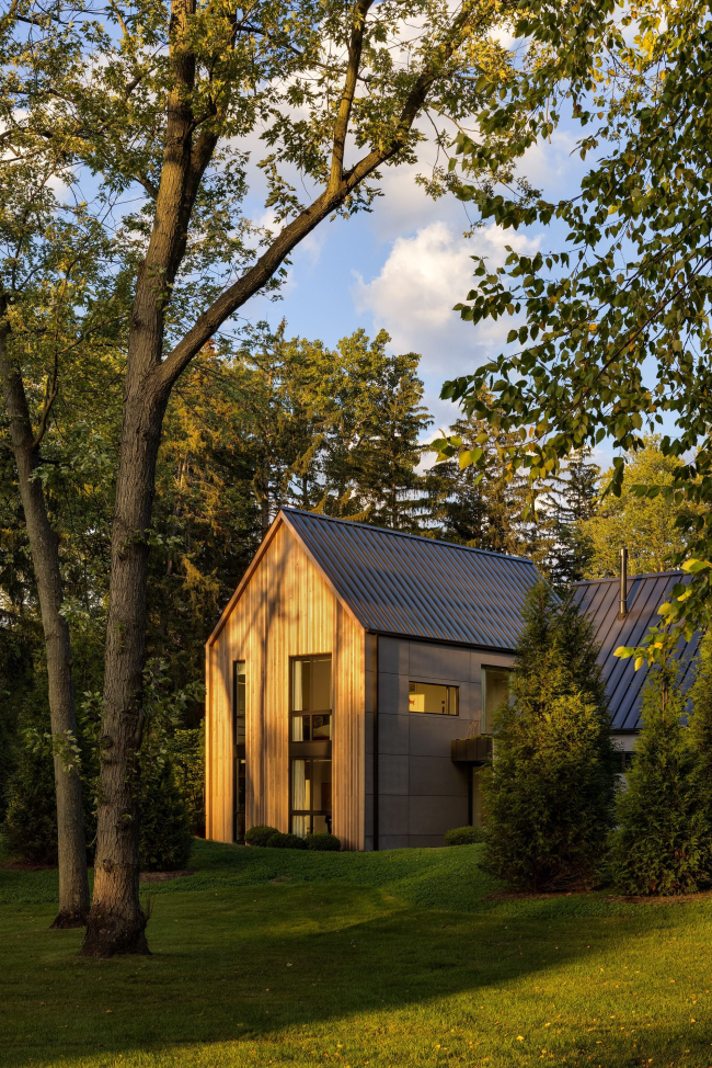��� Briarcliff