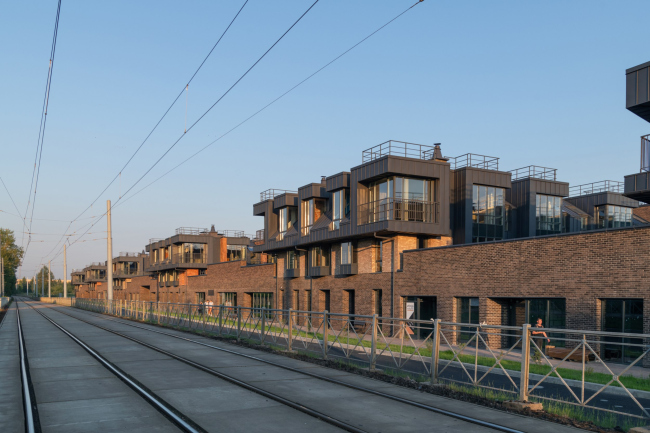 �� �Veren Village�