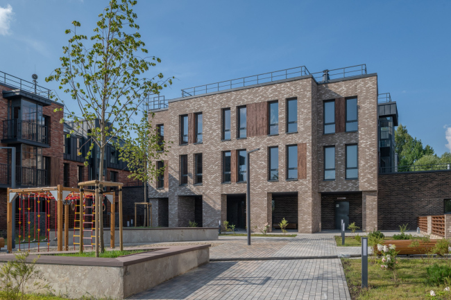 �� �Veren Village�