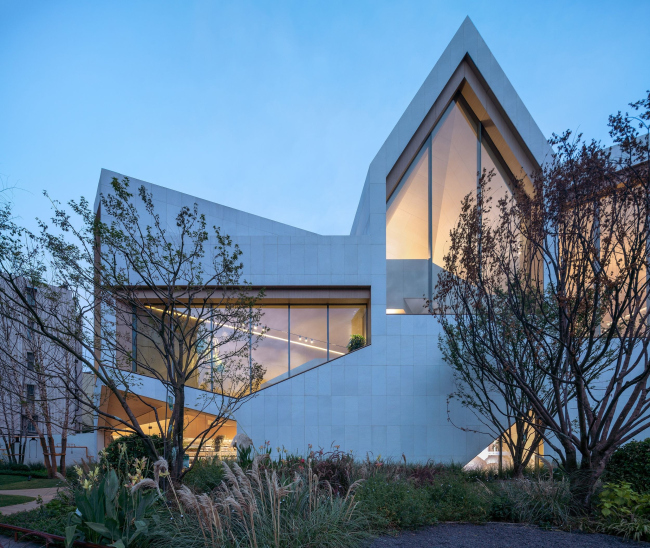 ���� ������ � ������� ���