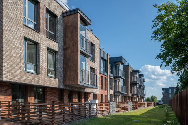 �� �Veren Village�