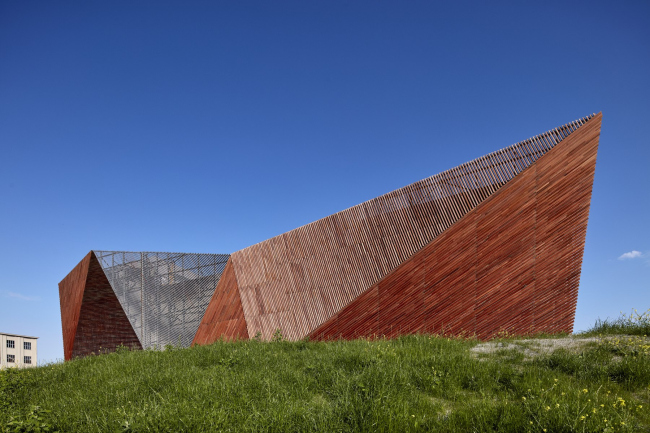 �������������� �� ���������� Powerbarn