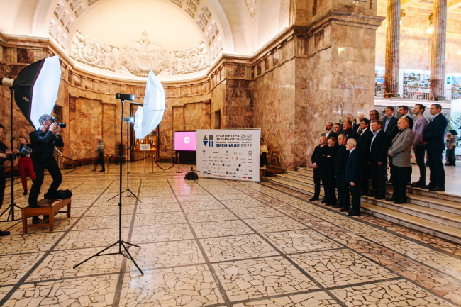 VIII ������������� ������������� ��������