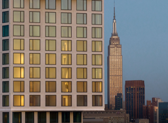 ����� �������� Eagle + West