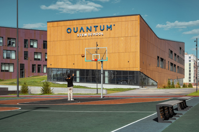 ������� ����� QUANTUM