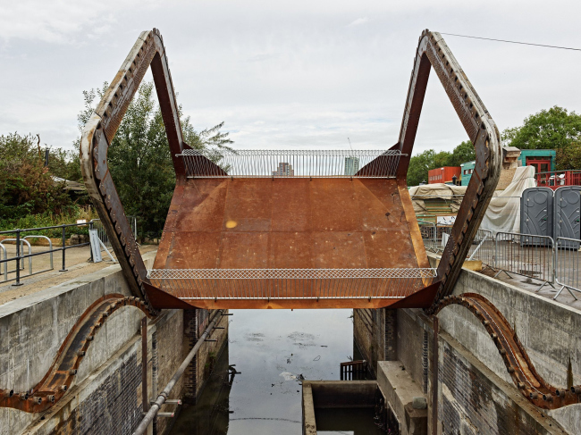 ��������� ���� � ���� ����