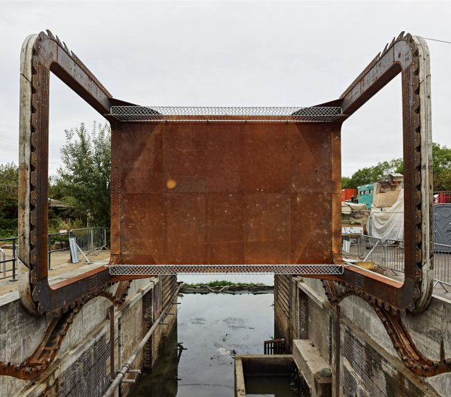 ��������� ���� � ���� ����