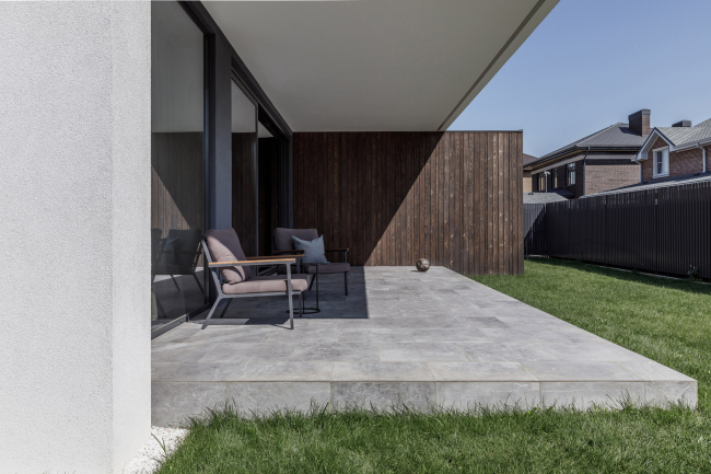 ��� � �������