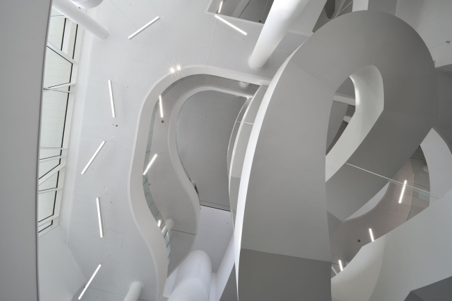 ������ Le Studium ��� �������������� ������������