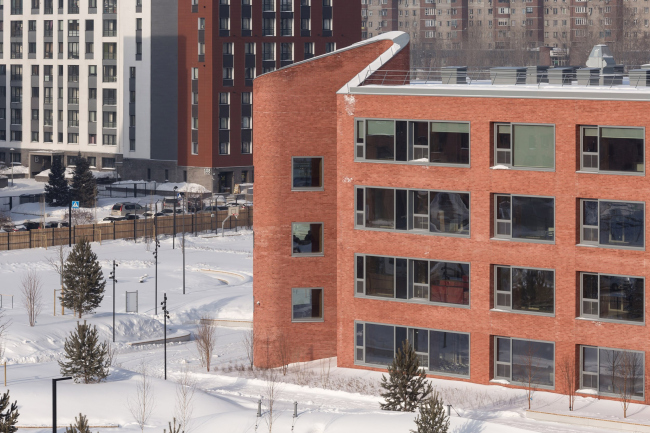 The school in Evrobereg district