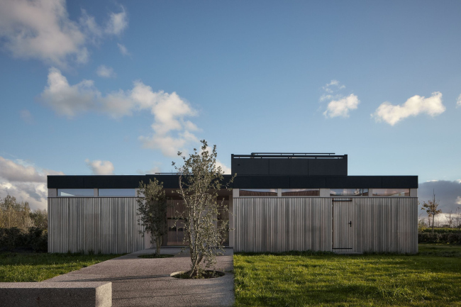 ����� ������ ����������� ��� �������� AZ Zeno � ������-�����